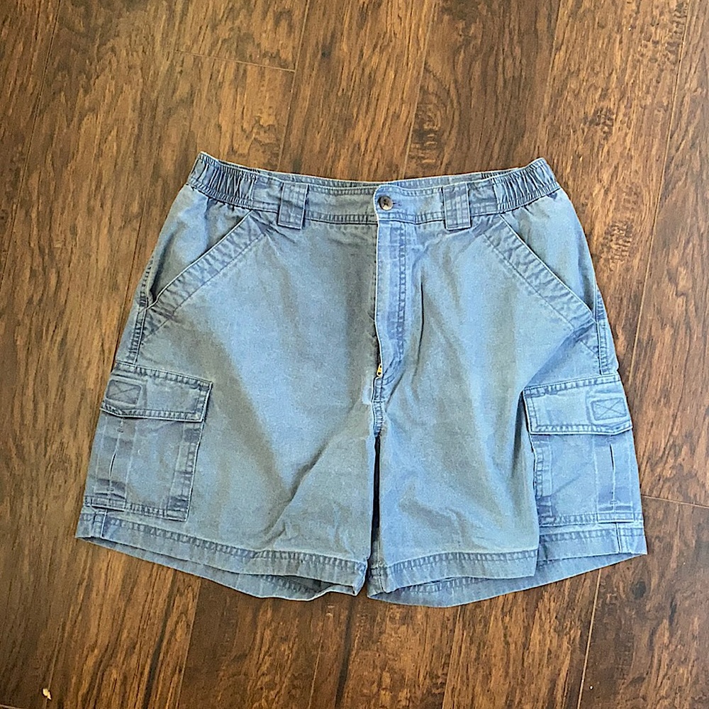 Blue LL Bean Tropic-Weight Cargo Shorts